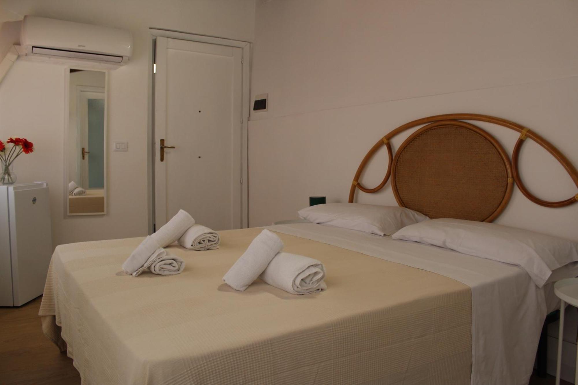 Terrasini 2000 Home Holidays Zewnętrze zdjęcie